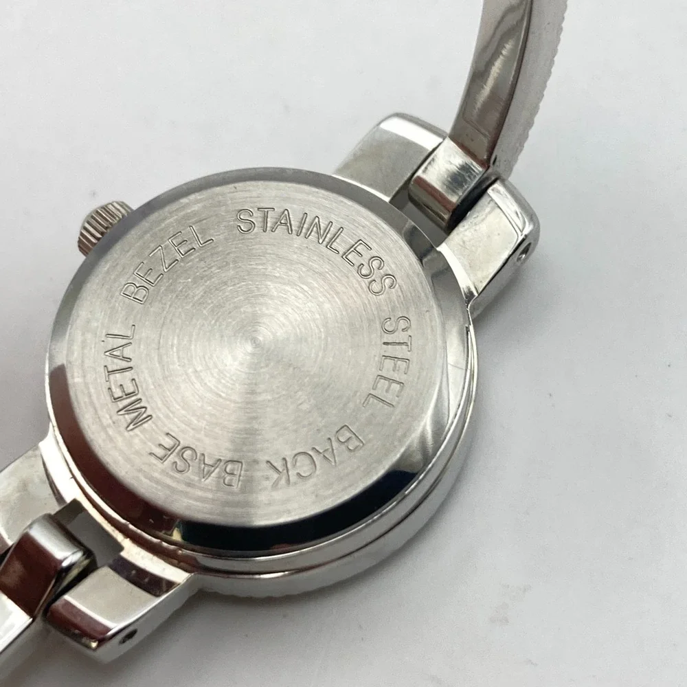 Collezio Womens Watch 22mm Silver Tone Crystals Bling MOP Dial New Battery 6.75